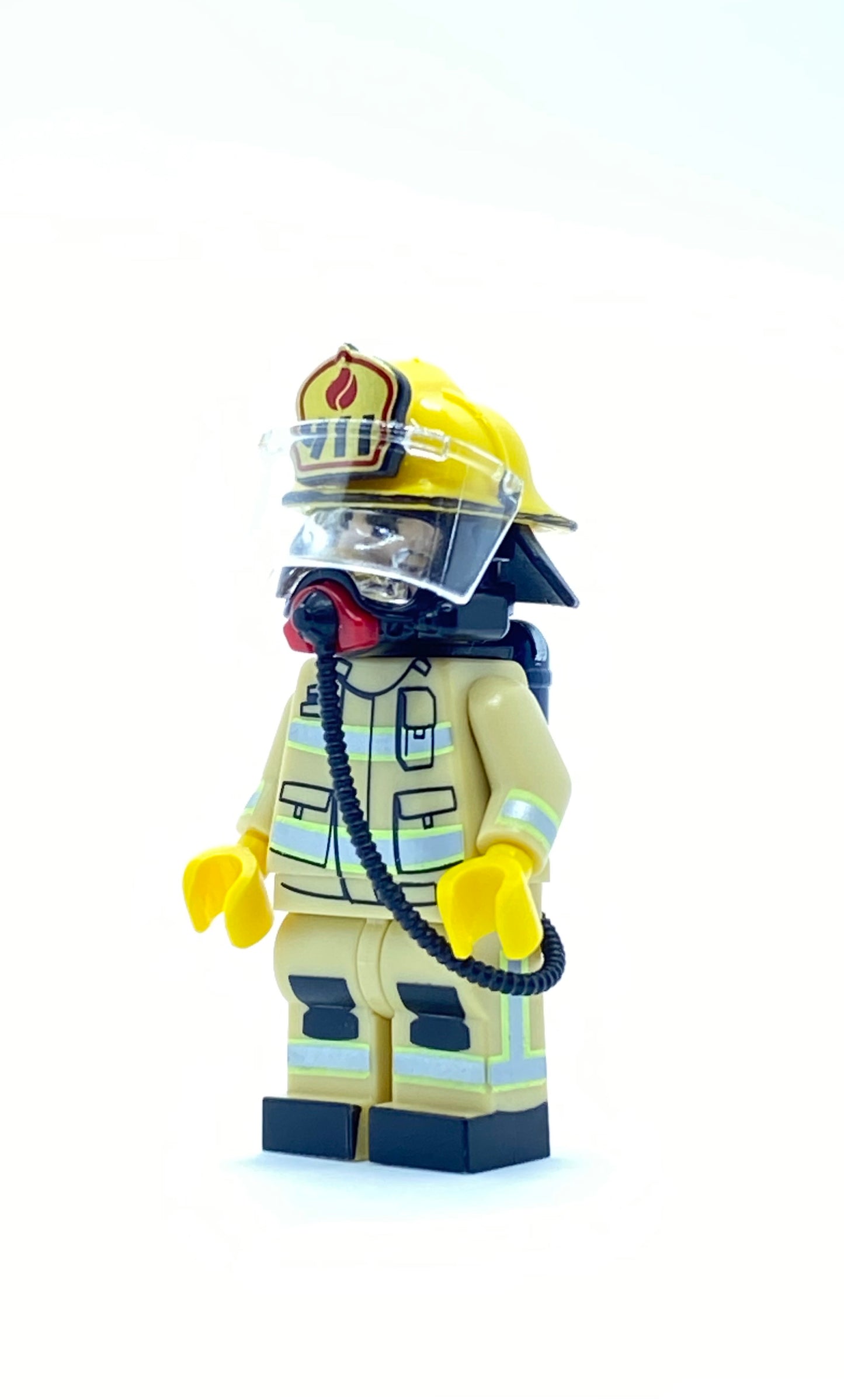 US Firefighter w/ Yellowhelmet