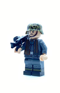 WWII GERMAN MG gunner